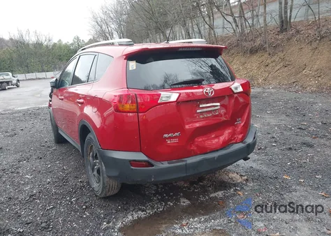 2015 Toyota Rav4 Le z USA, uszkodzony, nr VIN 2T3BFREV8FW315973